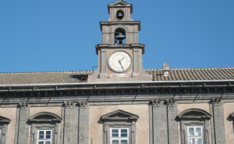 orologio palazzo reale napoli